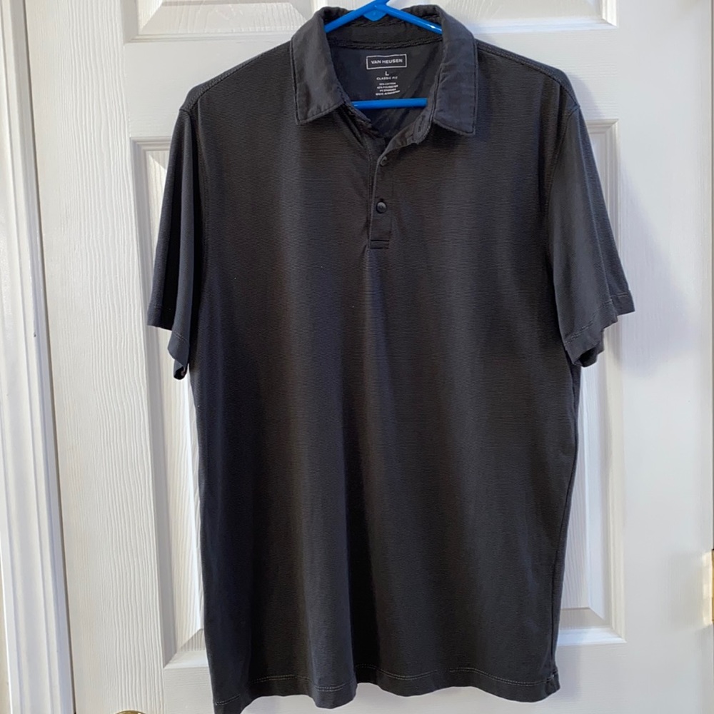 Men’s Van Heusen Polo Shirt. Classic Fit. Size L